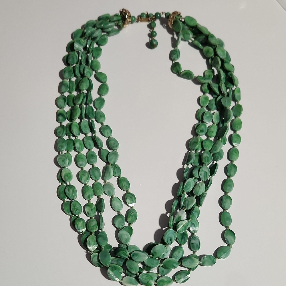 Elegant Multi-Strand Green Necklace